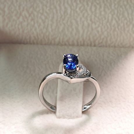 Anello di Fidanzamento Cenero - Oro Bianco, Diamanti & Zaffiro Blu Ovale