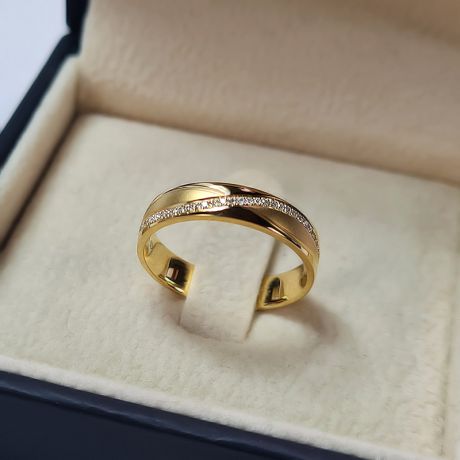 Fede Nuziale Donna Étreintes Infinies - Oro Giallo, Diamanti