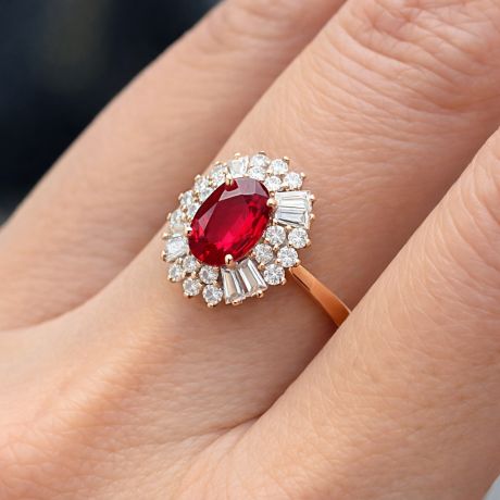 Anello Di Fidanzamento Erebe - Oro Giallo, Diamanti & Rubino Mozambico