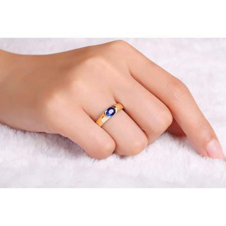 Anello Shitala - Oro Giallo & Zaffiro Ovale Solitario