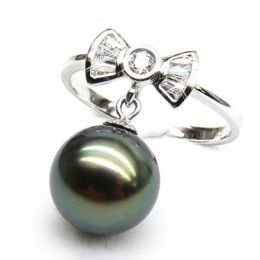 Anello Nodo Farfalla - Oro Bianco, Diamanti e Perla di Tahiti