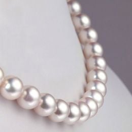 Collana di perle Akoya bianche - 8.5/9mm - AAA oro bianco