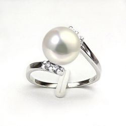 Anello Cyrano - Oro Bianco 18kt e Perla d'Acqua Dolce