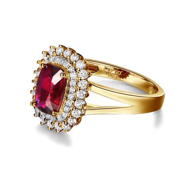 Anello Scintillante - Oro Giallo, Rubino Cuscino & Diamanti