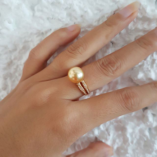 Anello oro giallo, diamanti - Perla d'Australia dorata, gold - 10/11mm