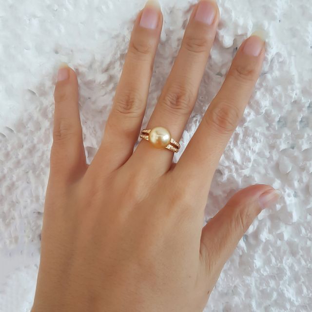 Anello oro giallo, diamanti - Perla d'Australia dorata, gold - 10/11mm