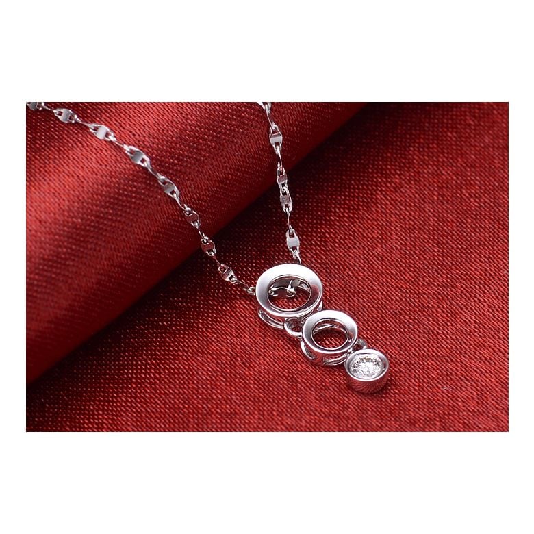 Ciondolo contemporaneo oro bianco a forma di O - Diamante incastonato chiuso 0.10ct - 4