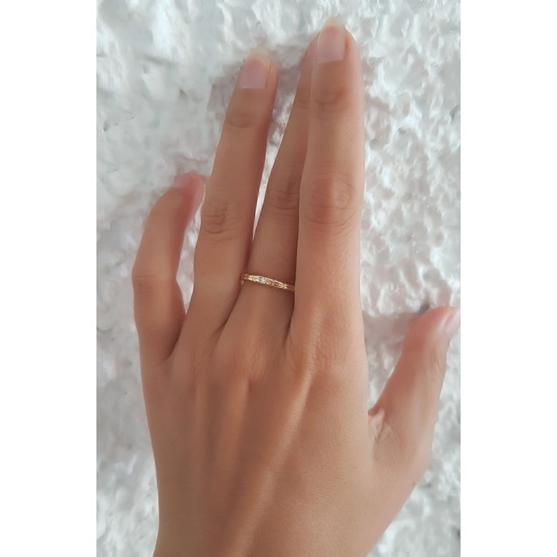 Fede Nuziale per Donna Alana - Oro Bianco e Diamante Solitario - 4