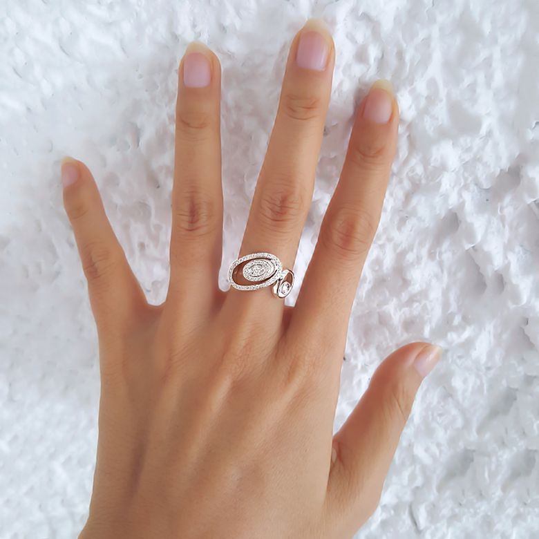 Anello Donna - Oro bianco 3.90gr - Diamanti 0.280ct - 1
