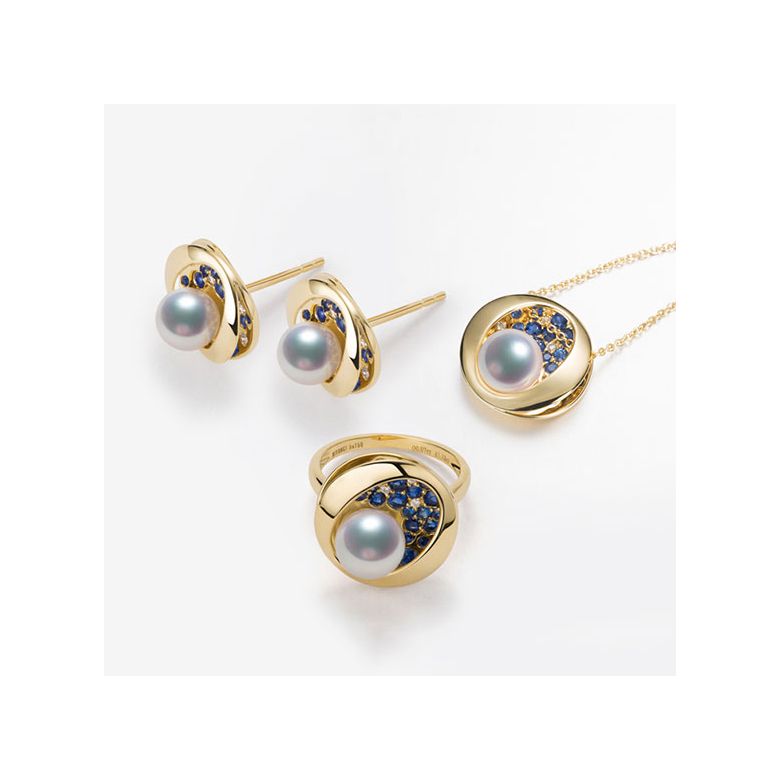 Anello, Ciondolo e Orecchini Seiza. Perle Akoya, Oro giallo, diamanti. - 2