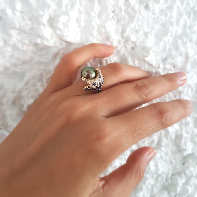 Anello Fatu Hiva - Oro Giallo, Diamanti e Perla di Tahiti - 9