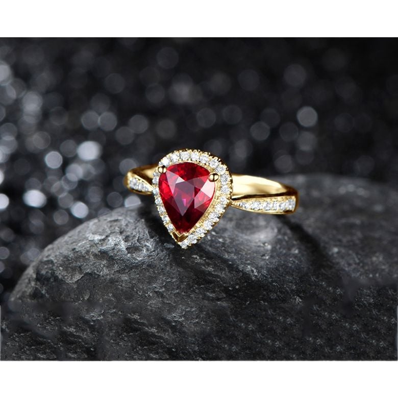 Anello Contessa - Oro Giallo, Rubino Pera & Diamanti - 10