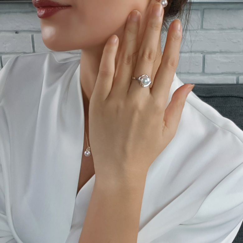 Anello Coco - Oro Bianco e Perla Akoya Giappone - 13