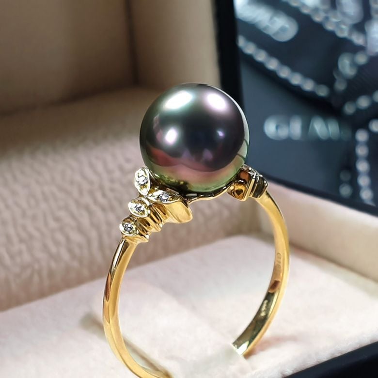 Anello Mont du Lotus - Oro Giallo, Diamanti e Perla di Tahiti - 4
