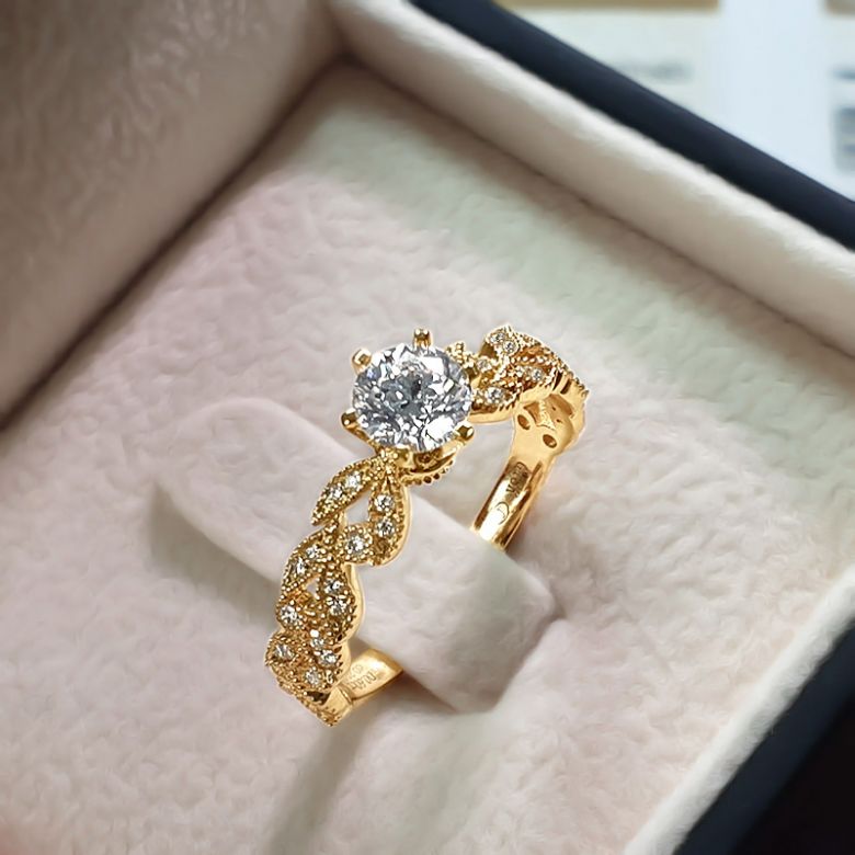 Anello di Fidanzamento Sensation - Oro Giallo e Diamante Solitario Composto | Gemperles - 6