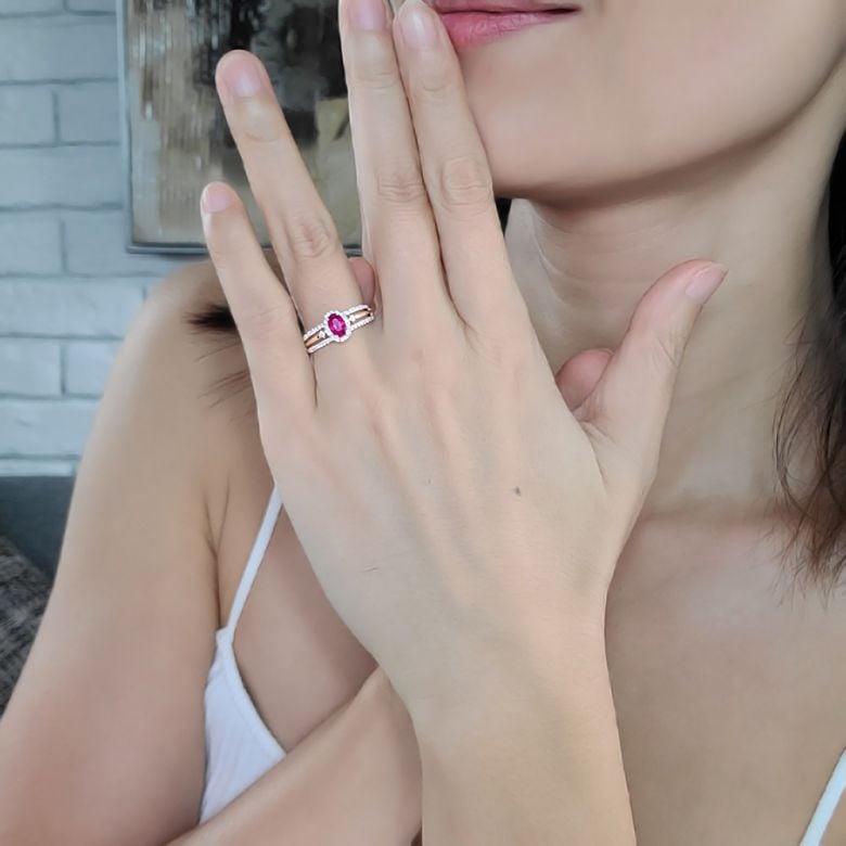 Anello di Fidanzamento Nesys - Oro Giallo, Rubino Ovale & Diamanti - 8