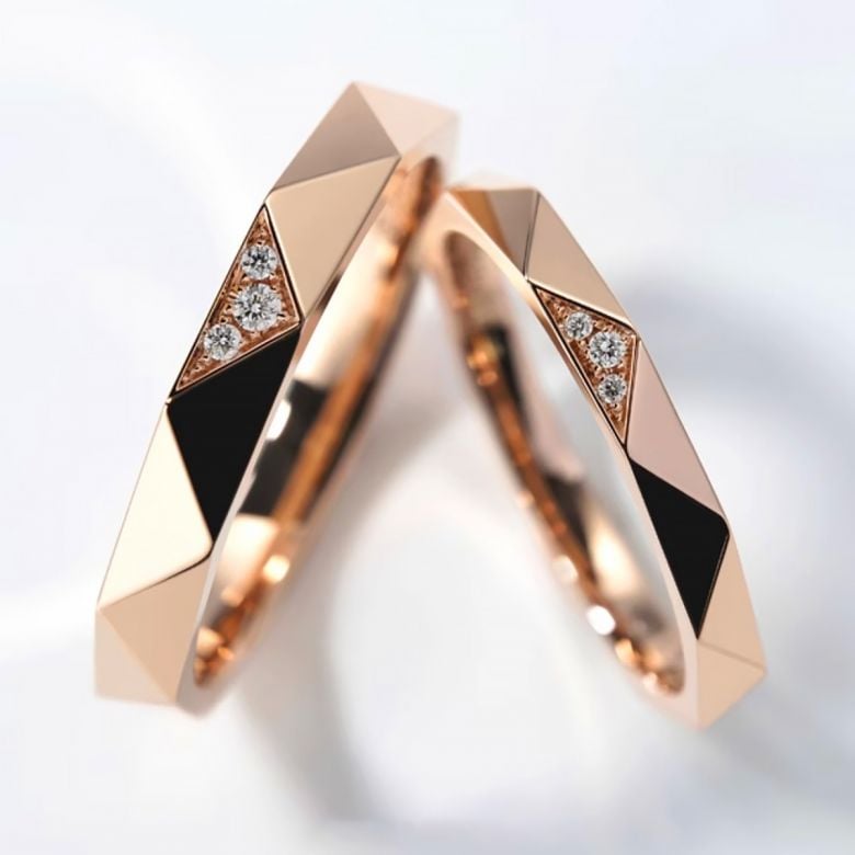 Fede nuziale de Matrimonio Triangulaire in Oro Rosa 18ct con Diamanti - 4