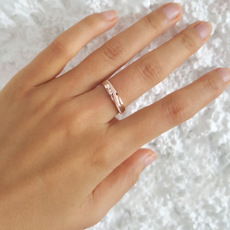 Fede Nuziale da Donna Mignonne - Oro Rosa e Diamanti - 2