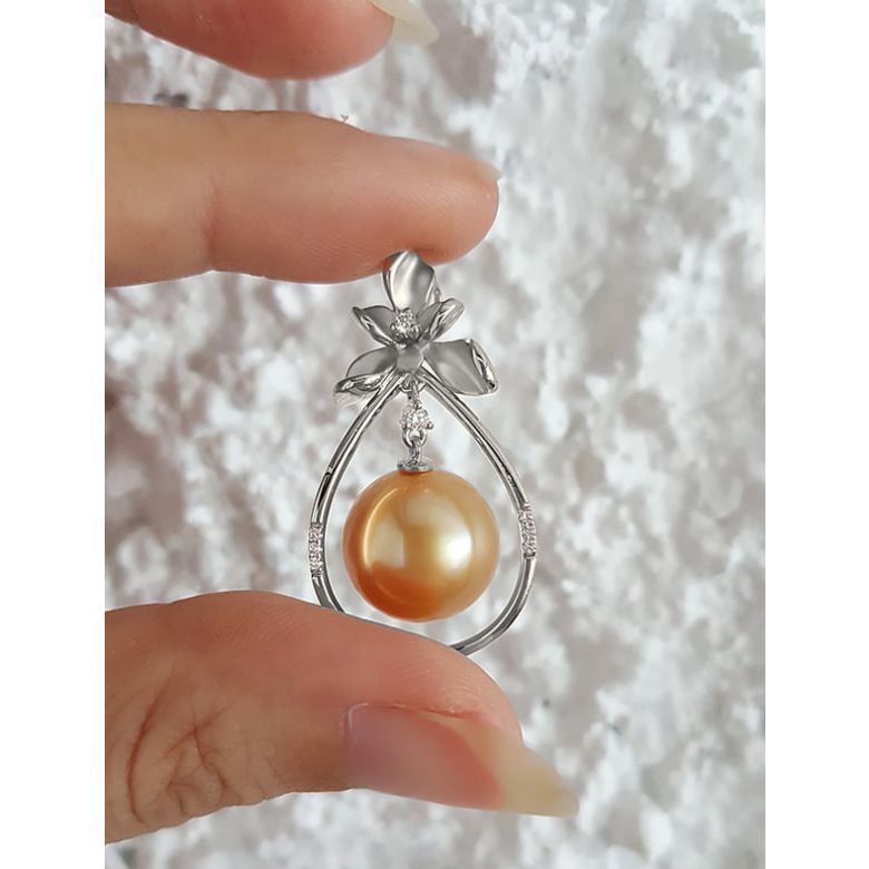 Orecchini Petali - Perle dei Mari del Sud Dorate, Oro Bianco - 11