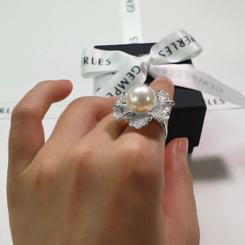 Anello Ajourées - Perla dei Mari del Sud Bianca e Oro Bianco - 7
