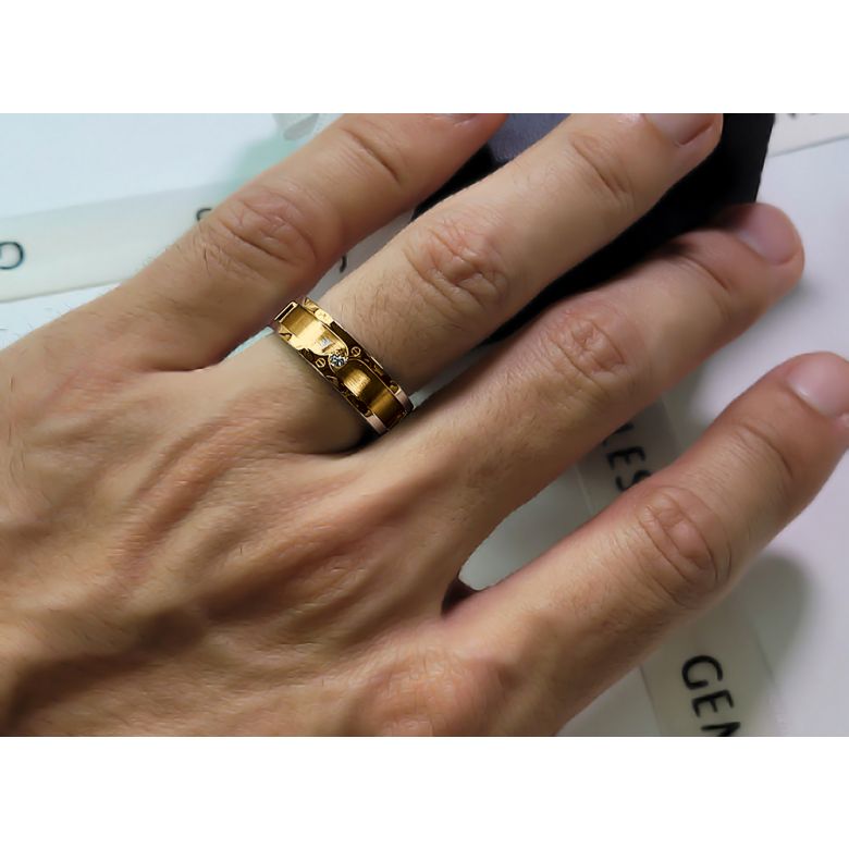 Anello Uomo - Oro giallo 9.50gr - Diamante 0.060ct - 2