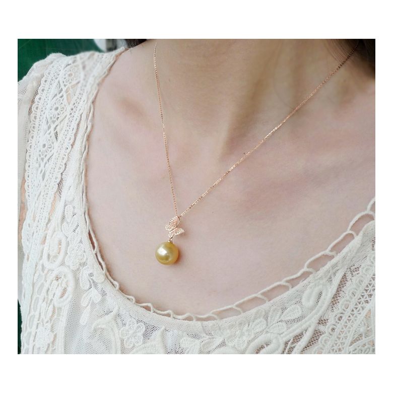 Ciondolo Farfalla Allegra - Oro Rosa, Diamanti & Perla dei Mari del Sud Dorata - 4