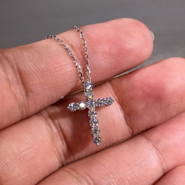 Ciondolo religioso a forma di croce Oro bianco - 6