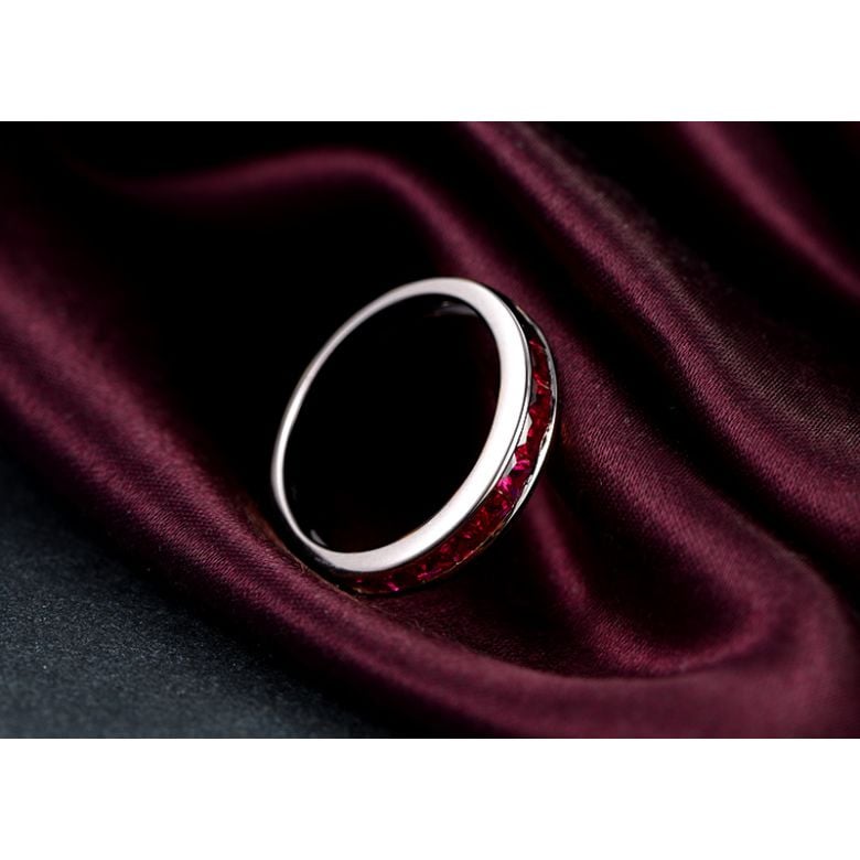 Anello Latina - Oro Bianco e Riviera di Rubini Princess a Binario - 5