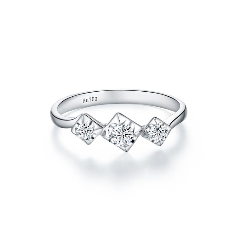 Anello di fidanzamento trilogia in platino - 3 diamanti 0.20ct - 5