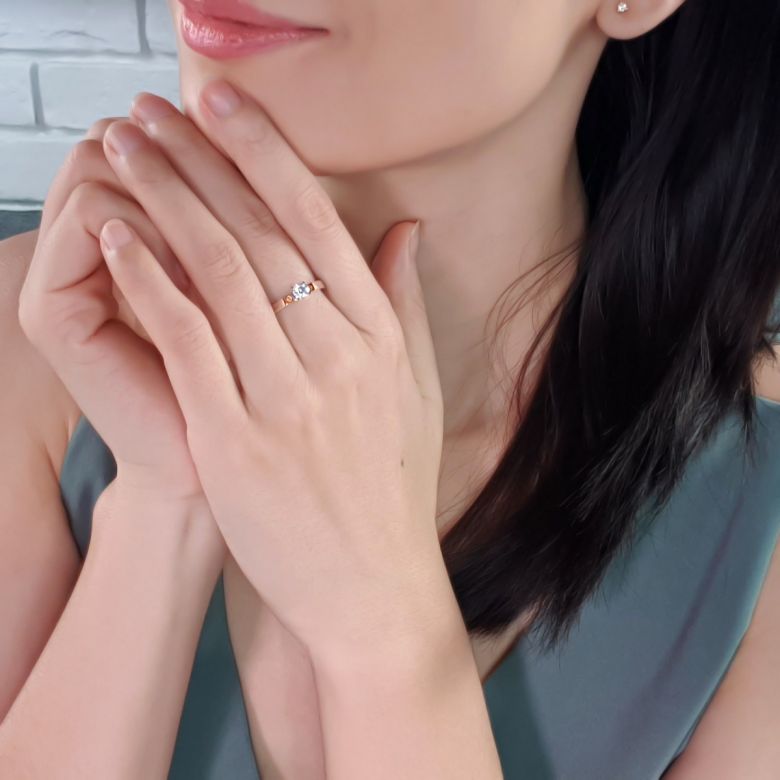 Anello di Fidanzamento Everdeen - Diamante Solitario & Oro Rosa | Gemperles - 6