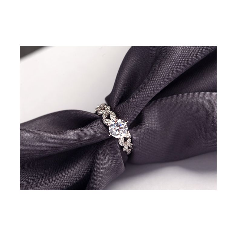 Anello di Fidanzamento Sensation - Oro Bianco e Diamante Solitario Composto | Gemperles - 10